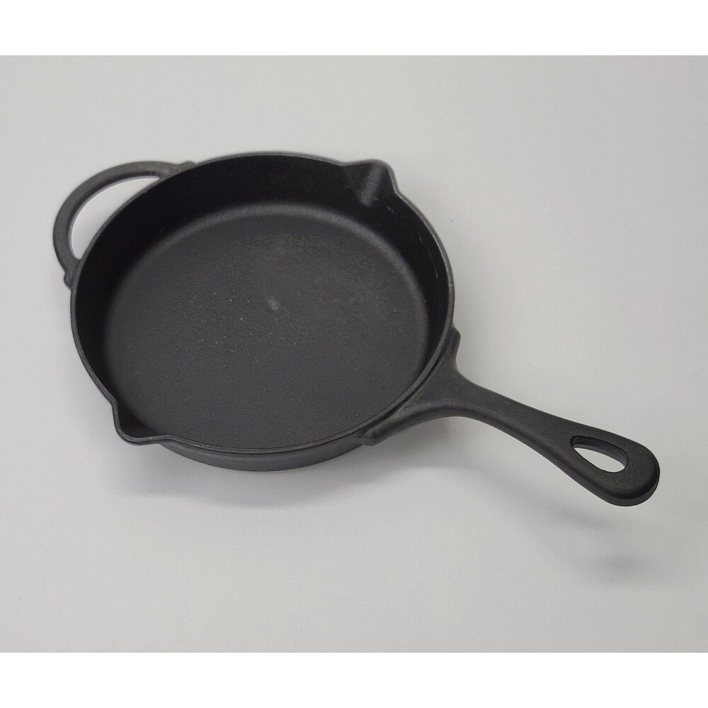 The Pioneer Woman Cast Iron Skillet 8 Inch Black Round Pan Double Pouring Spout